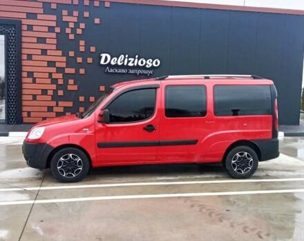 Красный Фиат Добло, объемом двигателя 1.9 л и пробегом 327 тыс. км за 4950 $, фото 3 на Automoto.ua