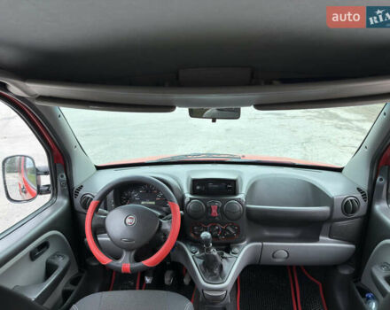Красный Фиат Добло, объемом двигателя 1.6 л и пробегом 350 тыс. км за 3700 $, фото 18 на Automoto.ua