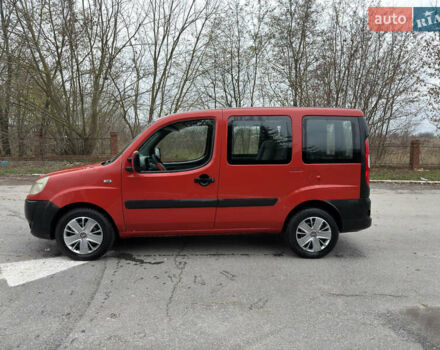 Красный Фиат Добло, объемом двигателя 1.6 л и пробегом 350 тыс. км за 3700 $, фото 11 на Automoto.ua
