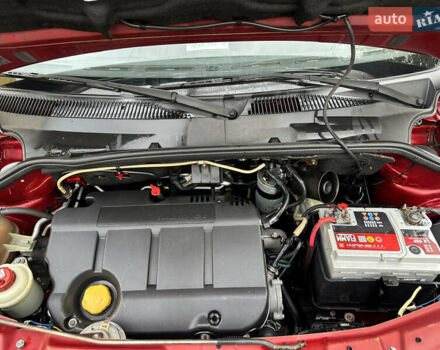 Червоний Фіат Добло, об'ємом двигуна 1.9 л та пробігом 187 тис. км за 6500 $, фото 15 на Automoto.ua