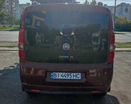 Красный Фиат Добло, объемом двигателя 1.6 л и пробегом 271 тыс. км за 7500 $, фото 2 на Automoto.ua