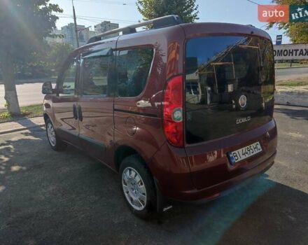 Красный Фиат Добло, объемом двигателя 1.6 л и пробегом 271 тыс. км за 7500 $, фото 5 на Automoto.ua