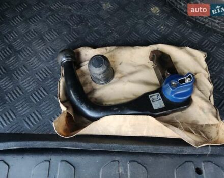 Красный Фиат Добло, объемом двигателя 1.6 л и пробегом 271 тыс. км за 7500 $, фото 31 на Automoto.ua