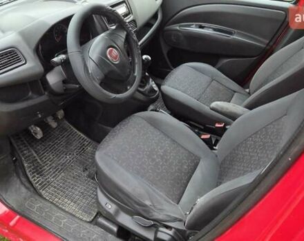 Красный Фиат Добло, объемом двигателя 1.25 л и пробегом 250 тыс. км за 4200 $, фото 2 на Automoto.ua