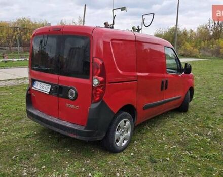 Красный Фиат Добло, объемом двигателя 1.25 л и пробегом 250 тыс. км за 4200 $, фото 4 на Automoto.ua