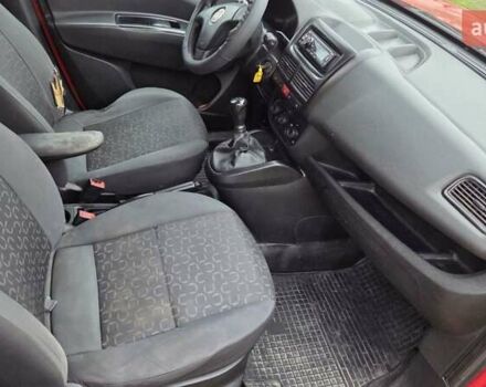 Красный Фиат Добло, объемом двигателя 1.25 л и пробегом 250 тыс. км за 4200 $, фото 12 на Automoto.ua