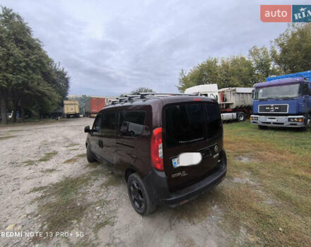 Красный Фиат Добло, объемом двигателя 1.6 л и пробегом 220 тыс. км за 10500 $, фото 12 на Automoto.ua