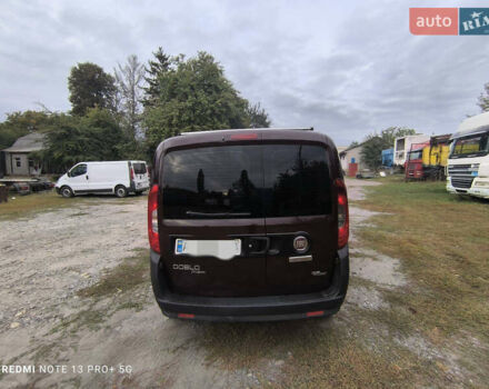 Красный Фиат Добло, объемом двигателя 1.6 л и пробегом 220 тыс. км за 10500 $, фото 11 на Automoto.ua