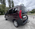 Красный Фиат Добло, объемом двигателя 1.25 л и пробегом 260 тыс. км за 8700 $, фото 2 на Automoto.ua