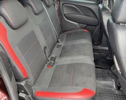 Червоний Фіат Добло, об'ємом двигуна 1.37 л та пробігом 245 тис. км за 10499 $, фото 17 на Automoto.ua