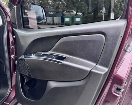 Красный Фиат Добло, объемом двигателя 1.25 л и пробегом 260 тыс. км за 8700 $, фото 26 на Automoto.ua