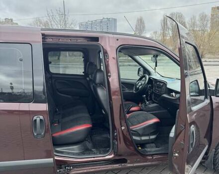 Червоний Фіат Добло, об'ємом двигуна 1.37 л та пробігом 245 тис. км за 10499 $, фото 9 на Automoto.ua