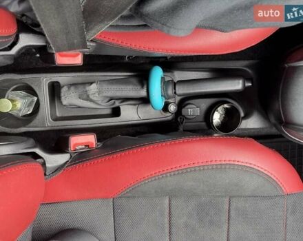 Червоний Фіат Добло, об'ємом двигуна 1.37 л та пробігом 245 тис. км за 10499 $, фото 13 на Automoto.ua