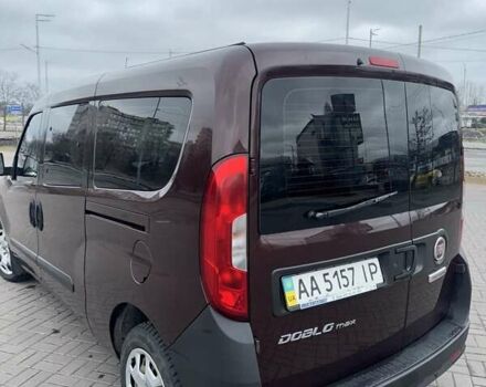 Червоний Фіат Добло, об'ємом двигуна 1.37 л та пробігом 245 тис. км за 10499 $, фото 5 на Automoto.ua