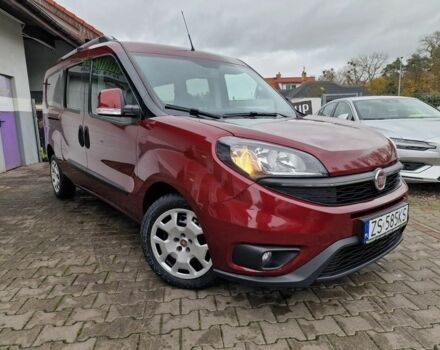 Красный Фиат Добло, объемом двигателя 1.6 л и пробегом 158 тыс. км за 9200 $, фото 2 на Automoto.ua