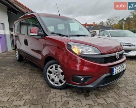 Красный Фиат Добло, объемом двигателя 1.6 л и пробегом 158 тыс. км за 11500 $, фото 2 на Automoto.ua