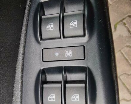 Красный Фиат Добло, объемом двигателя 1.6 л и пробегом 158 тыс. км за 11500 $, фото 21 на Automoto.ua