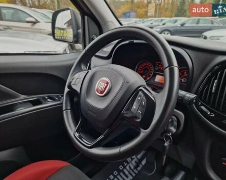 Красный Фиат Добло, объемом двигателя 1.6 л и пробегом 158 тыс. км за 11500 $, фото 22 на Automoto.ua