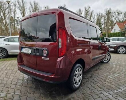 Красный Фиат Добло, объемом двигателя 1.6 л и пробегом 159 тыс. км за 8600 $, фото 1 на Automoto.ua