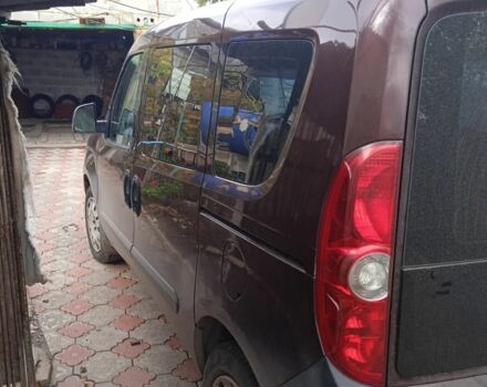 Красный Фиат Добло, объемом двигателя 0 л и пробегом 58 тыс. км за 4000 $, фото 2 на Automoto.ua