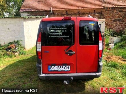 Красный Фиат Добло, объемом двигателя 1.9 л и пробегом 320 тыс. км за 2700 $, фото 1 на Automoto.ua