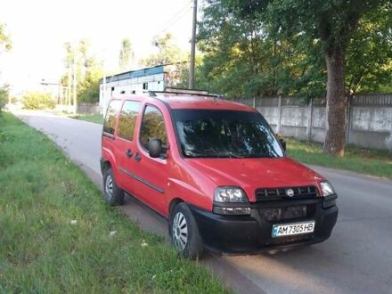 Фіат Добло 2001 у Коростене на Automoto.ua Червоний Фіат Добло, об'ємом двигуна 1.91 л та пробігом 370 тис. км за 2999 $, фото 1 на Automoto.ua