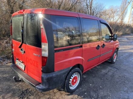 Красный Фиат Добло, объемом двигателя 1.9 л и пробегом 215 тыс. км за 2150 $, фото 1 на Automoto.ua