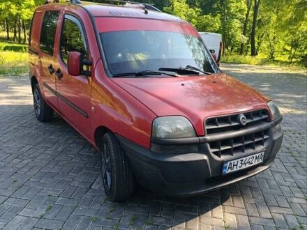 Фиат Добло 2003 в Краматорске на Automoto.ua Красный Фиат Добло, объемом двигателя 1.91 л и пробегом 305 тыс. км за 4000 $, фото 1 на Automoto.ua