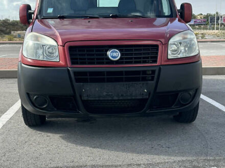 Червоний Фіат Добло, об'ємом двигуна 1.9 л та пробігом 196 тис. км за 2990 $, фото 1 на Automoto.ua