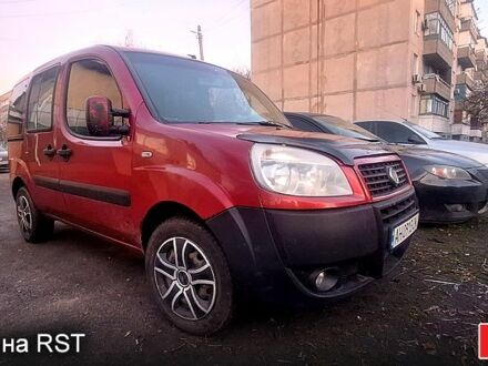 Фіат Добло 2008 у Павлограде на Automoto.ua Червоний Фіат Добло, об'ємом двигуна 14 л та пробігом 272 тис. км за 3500 $, фото 1 на Automoto.ua
