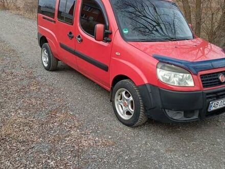 Фіат Добло 2009 у Вінниці на Automoto.ua Червоний Фіат Добло, об'ємом двигуна 1.6 л та пробігом 295 тис. км за 4500 $, фото 1 на Automoto.ua