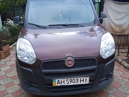 Красный Фиат Добло, объемом двигателя 0 л и пробегом 58 тыс. км за 4000 $, фото 1 на Automoto.ua