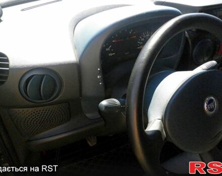 Фиат Добло, объемом двигателя 1.9 л и пробегом 190 тыс. км за 2500 $, фото 7 на Automoto.ua