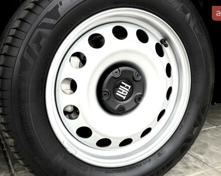 Фіат Добло, об'ємом двигуна 1.5 л та пробігом 0 тис. км за 27931 $, фото 20 на Automoto.ua