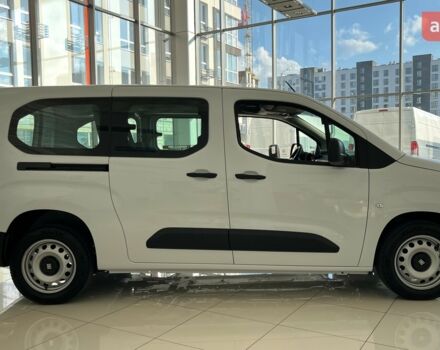 Фиат Добло, объемом двигателя 1.5 л и пробегом 0 тыс. км за 26776 $, фото 12 на Automoto.ua