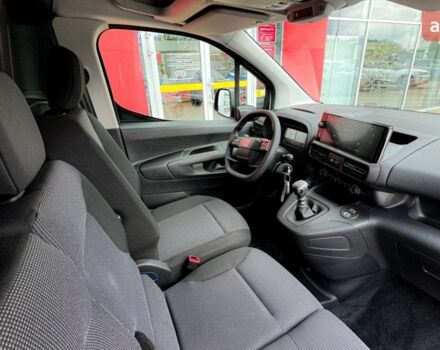 купить новое авто Фиат Добло 2025 года от официального дилера Автомир Hyundai, Nissan, Fiat Фиат фото