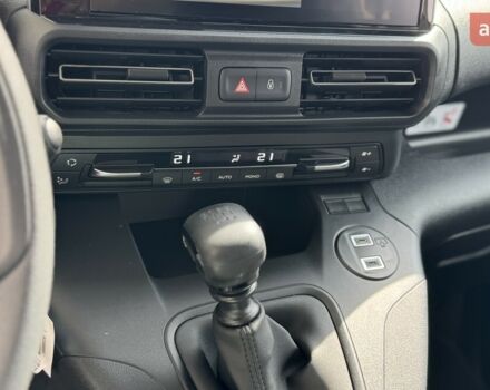 Фиат Добло, объемом двигателя 1.5 л и пробегом 0 тыс. км за 29944 $, фото 16 на Automoto.ua