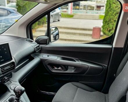 купить новое авто Фиат Добло 2025 года от официального дилера Автомир Hyundai, Nissan, Fiat Фиат фото