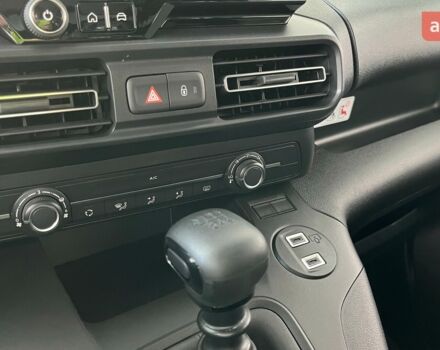 Фиат Добло, объемом двигателя 1.5 л и пробегом 0 тыс. км за 26776 $, фото 27 на Automoto.ua