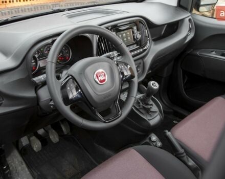 купить новое авто Фиат Добло 2025 года от официального дилера Автомир Hyundai, Nissan, Fiat Фиат фото