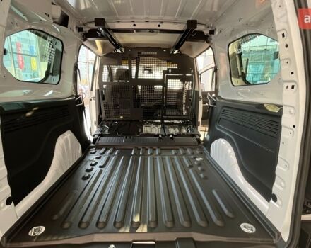 Фиат Добло, объемом двигателя 1.5 л и пробегом 0 тыс. км за 26776 $, фото 39 на Automoto.ua