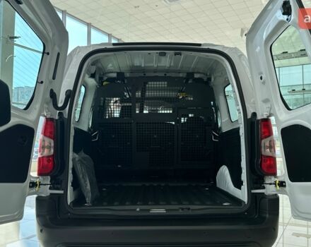 Фиат Добло, объемом двигателя 1.5 л и пробегом 0 тыс. км за 26776 $, фото 9 на Automoto.ua