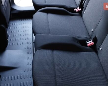 Фиат Добло, объемом двигателя 1.5 л и пробегом 0 тыс. км за 27085 $, фото 8 на Automoto.ua