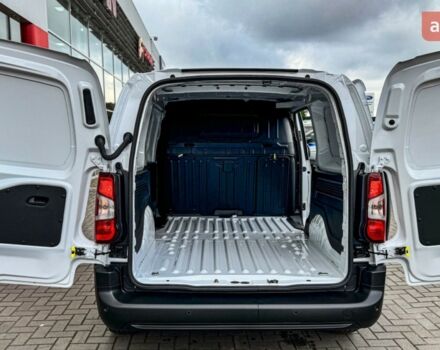 купить новое авто Фиат Добло 2025 года от официального дилера Автомир Hyundai, Nissan, Fiat Фиат фото