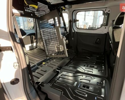 Фиат Добло, объемом двигателя 1.5 л и пробегом 0 тыс. км за 26776 $, фото 37 на Automoto.ua