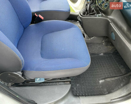 Фиат Добло, объемом двигателя 1.9 л и пробегом 255 тыс. км за 4400 $, фото 19 на Automoto.ua