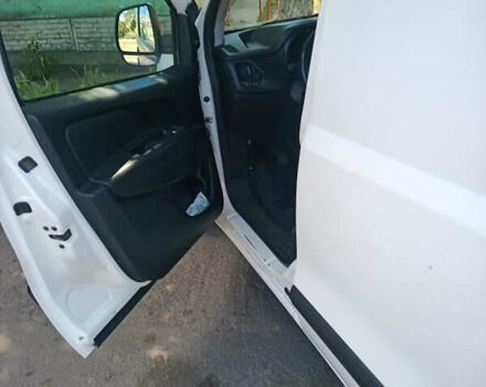 Фиат Добло 2016 в Днепре (Днепропетровске) на Automoto.ua Фиат Добло, объемом двигателя 1.25 л и пробегом 293 тыс. км за 8200 $, фото 7 на Automoto.ua