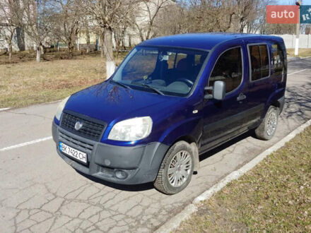 Фиат Добло, объемом двигателя 1.4 л и пробегом 202 тыс. км за 3900 $, фото 1 на Automoto.ua