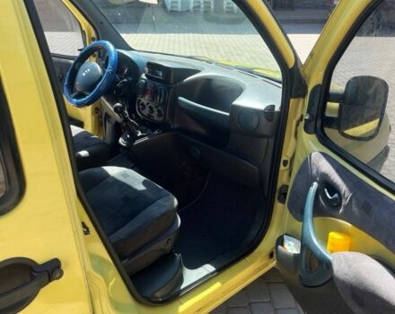 Жовтий Фіат Добло, об'ємом двигуна 1.9 л та пробігом 300 тис. км за 2900 $, фото 8 на Automoto.ua