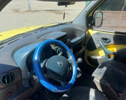 Жовтий Фіат Добло, об'ємом двигуна 1.9 л та пробігом 300 тис. км за 2900 $, фото 9 на Automoto.ua